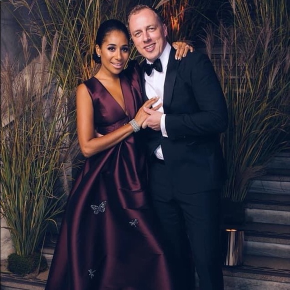 Meet your Posher, Andromeda - Picture 1 of 1